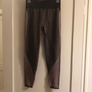 Pink by Victoria's Secret Seamless yoga pants leggings M